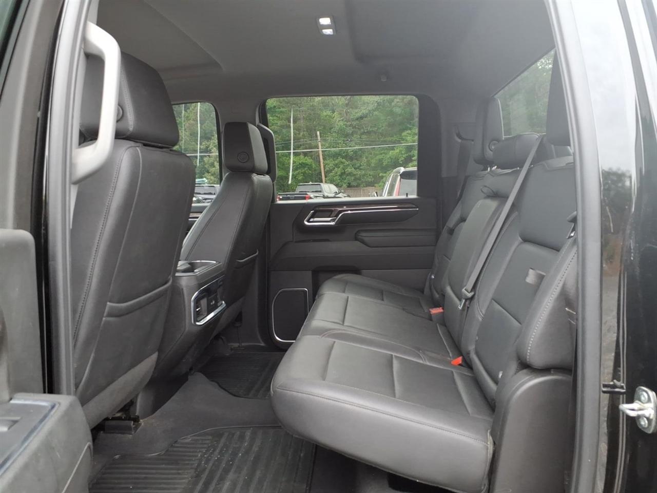 Chevrolet Silverado 2500HD  2024