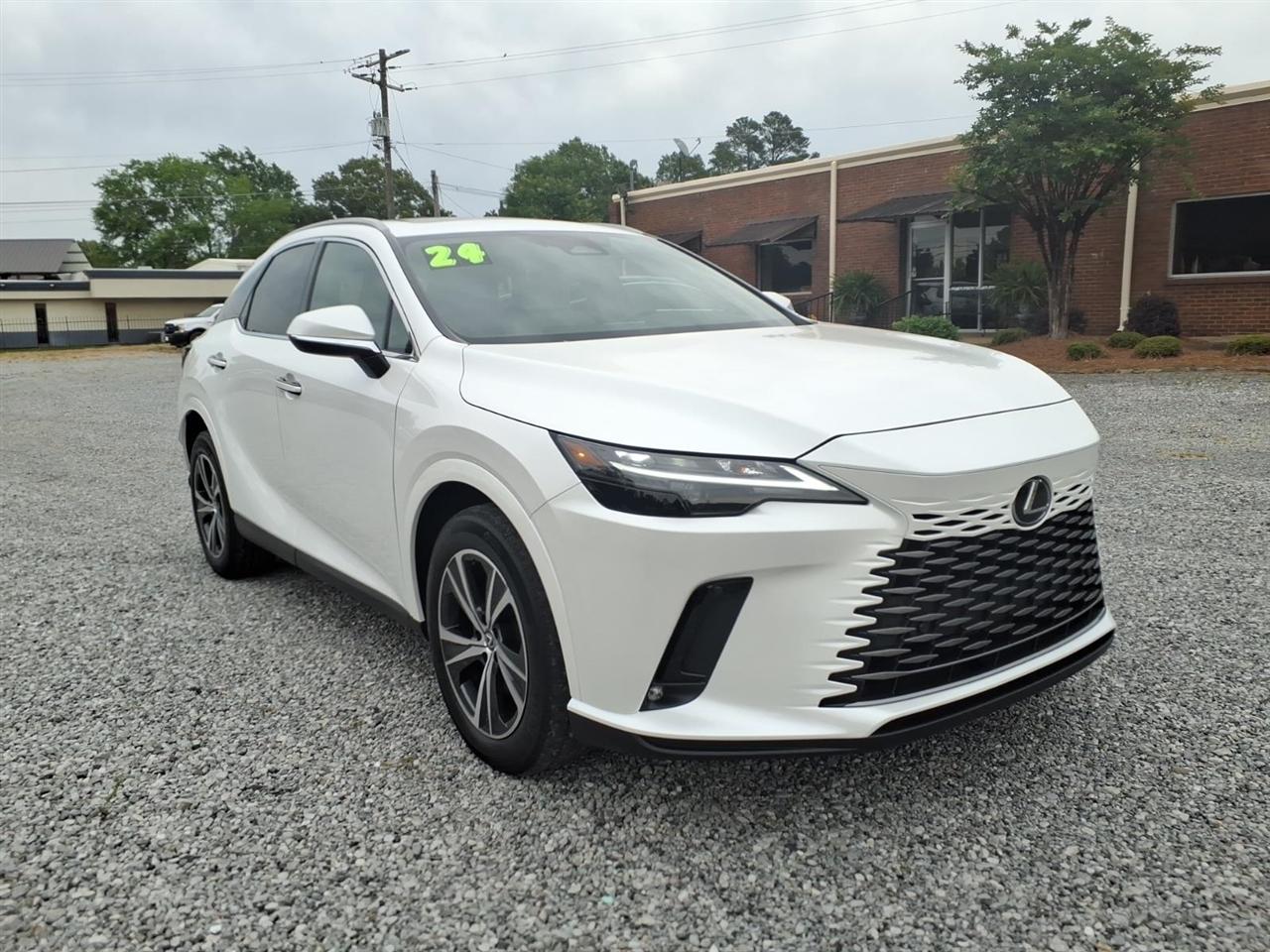 Lexus RX  2024