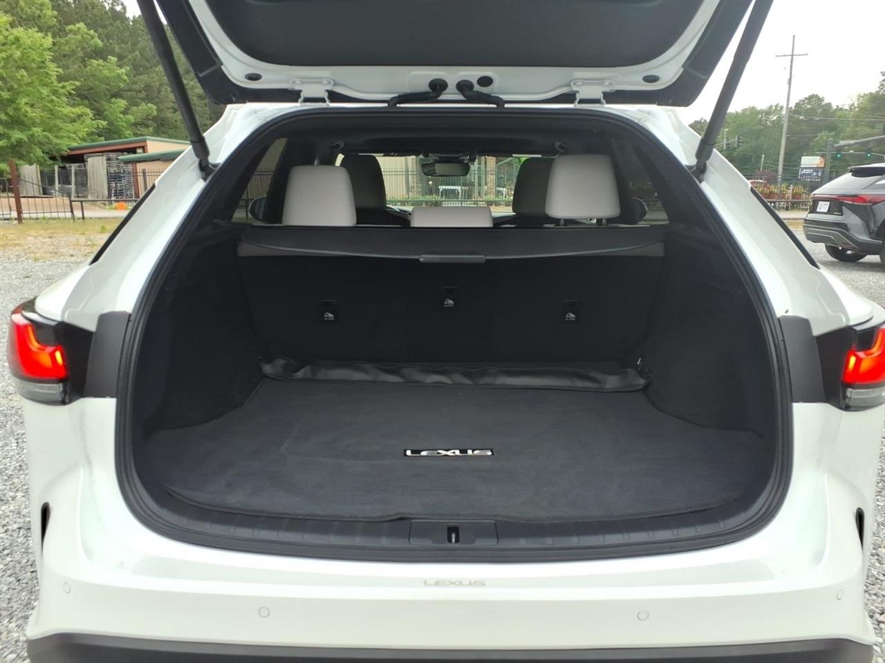 Lexus RX  2024