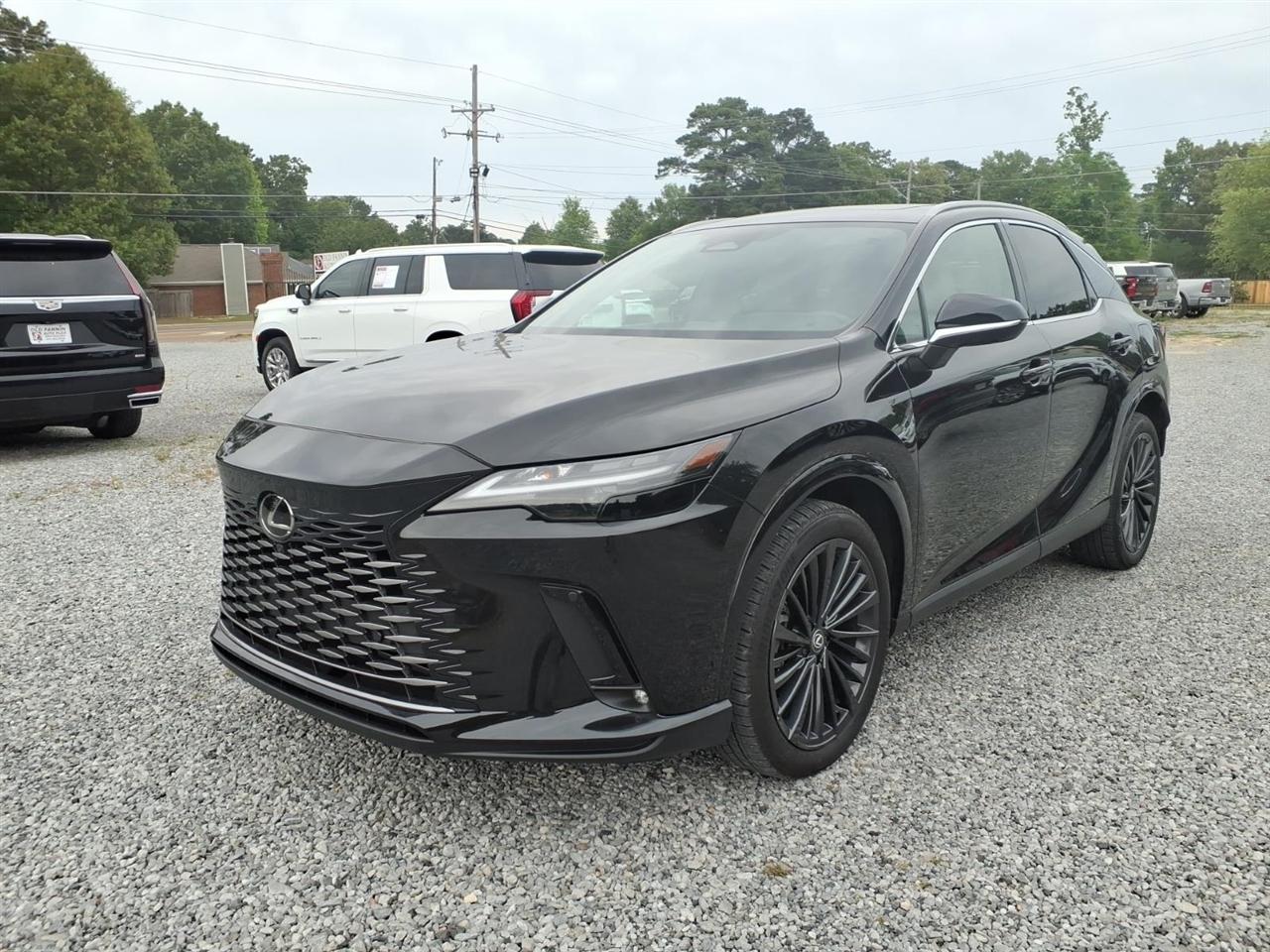 Lexus RX  2024