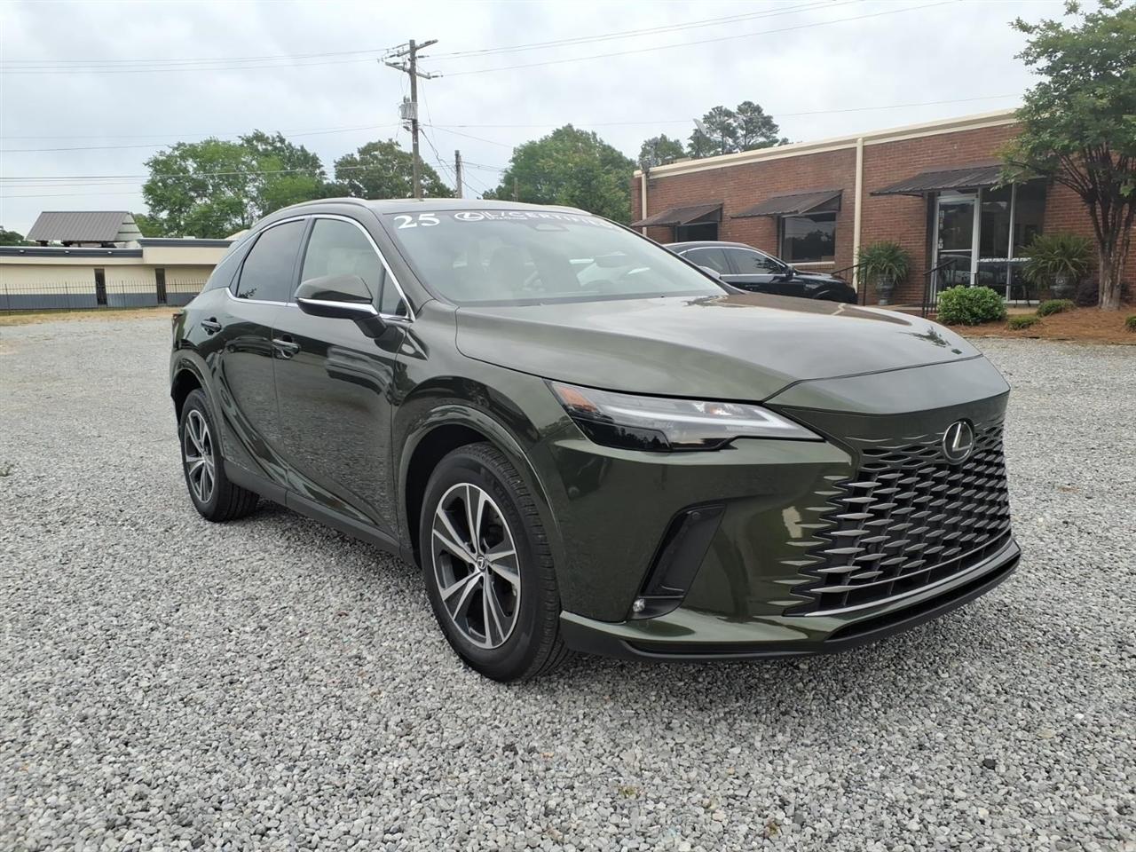 Lexus RX  2025