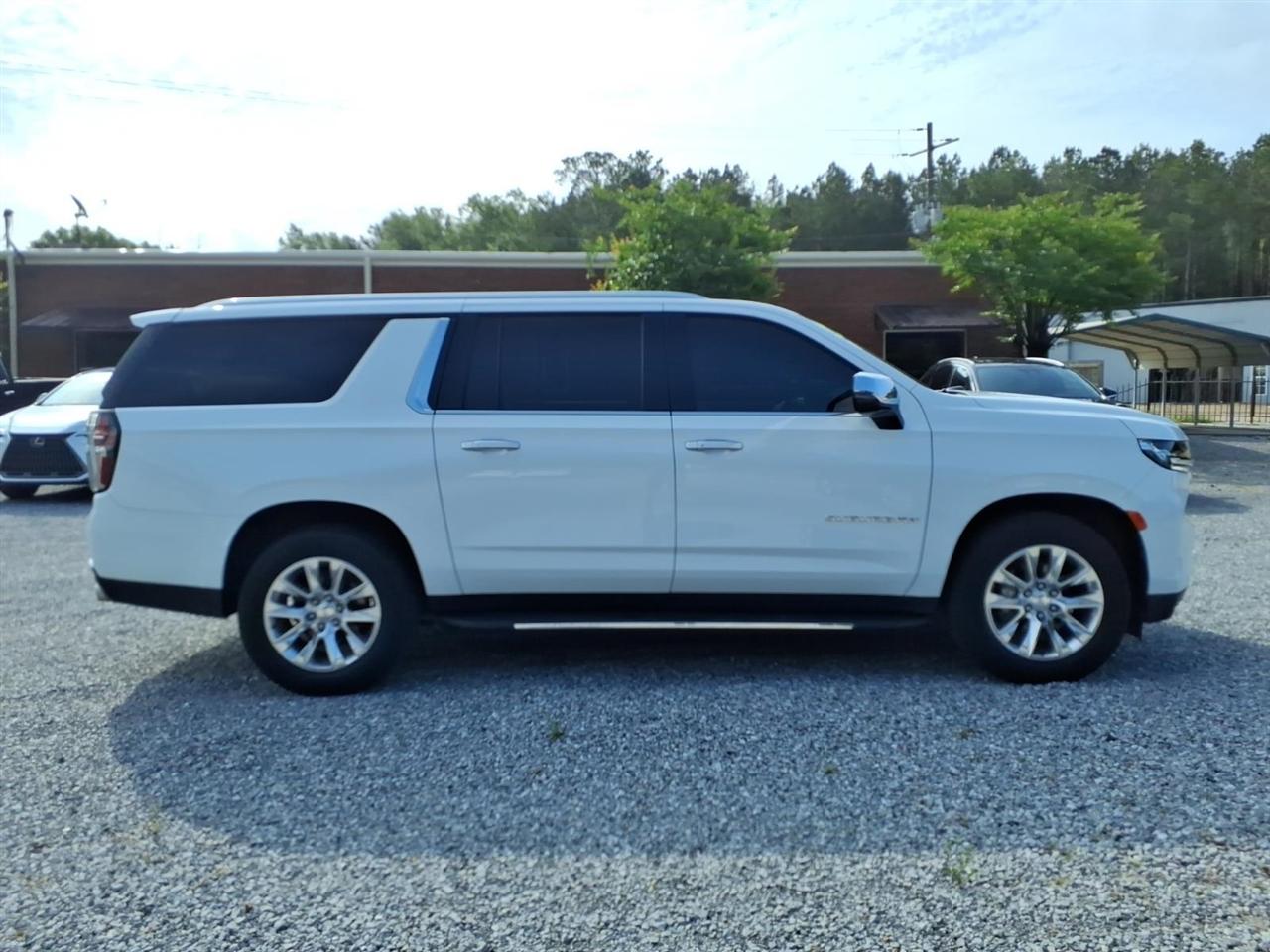 Chevrolet Suburban  2022