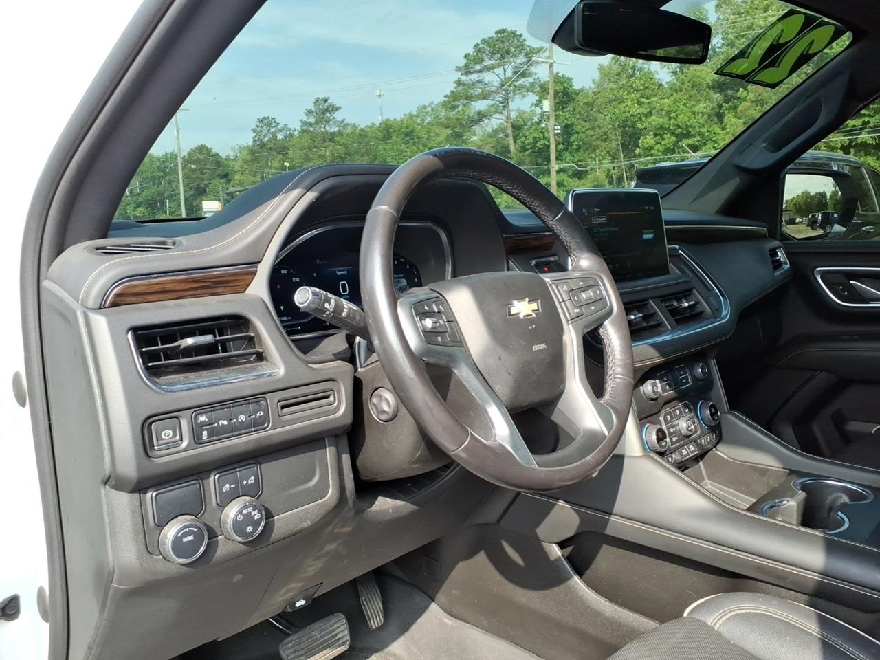 Chevrolet Suburban  2022