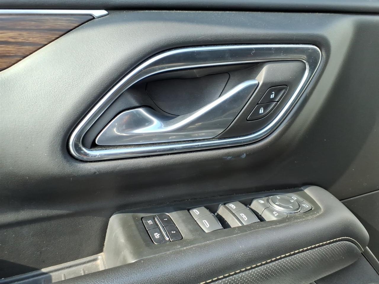 Chevrolet Suburban  2022