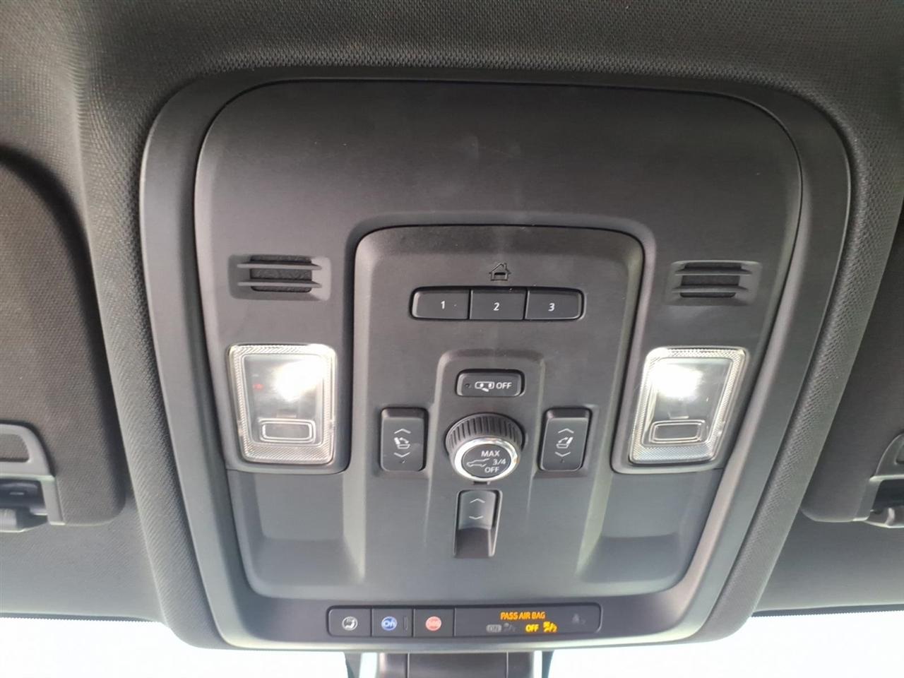 Chevrolet Suburban  2022