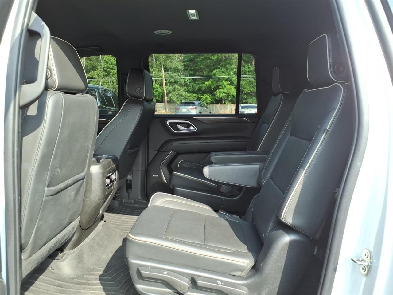 Chevrolet Suburban  2022