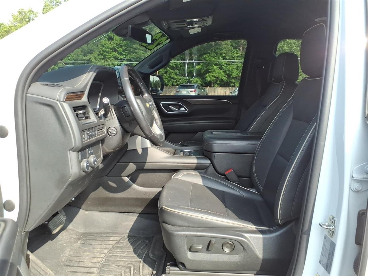 Chevrolet Suburban  2022