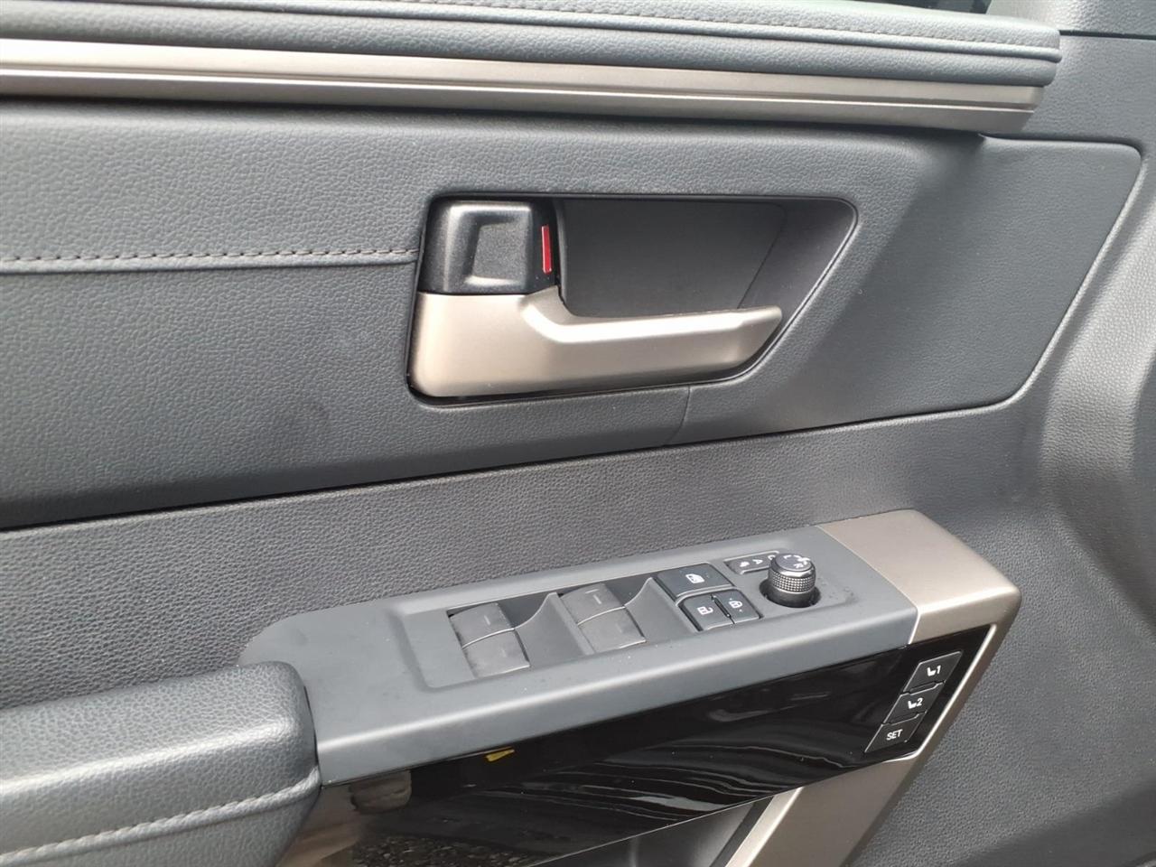 Toyota Tundra  2022