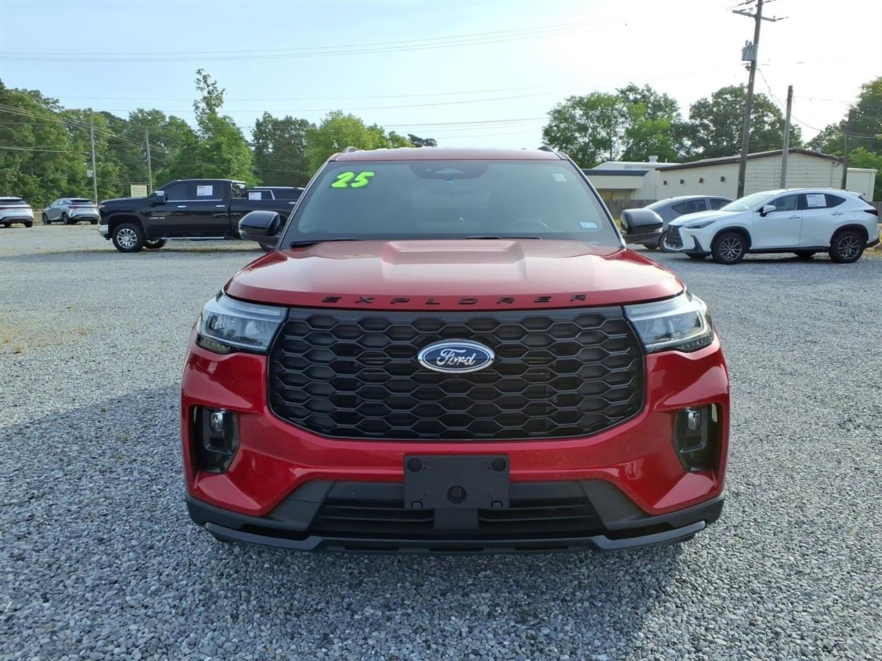 Ford Explorer  2025