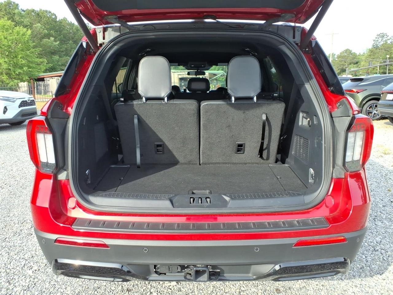 Ford Explorer  2025