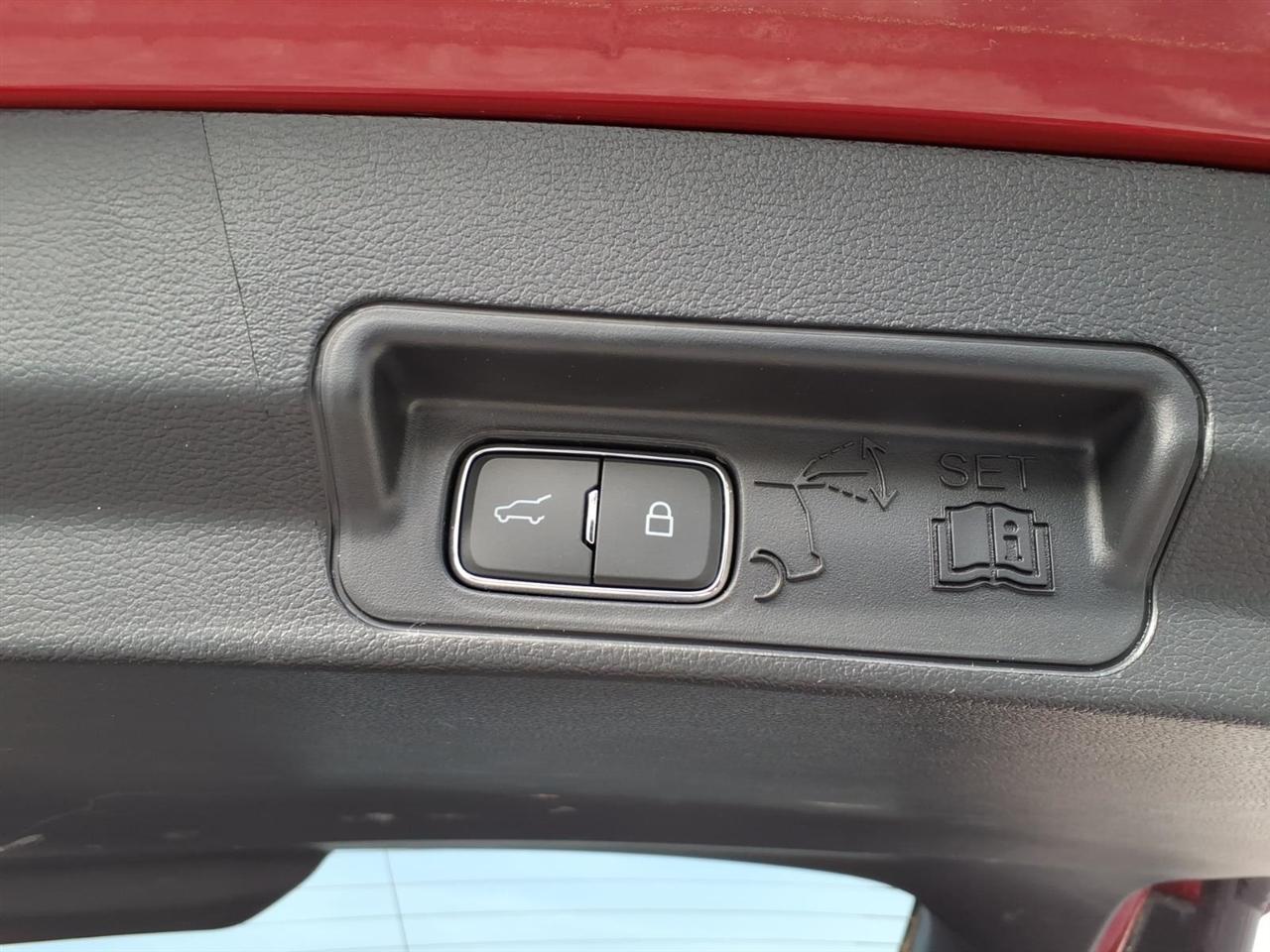 Ford Explorer  2025