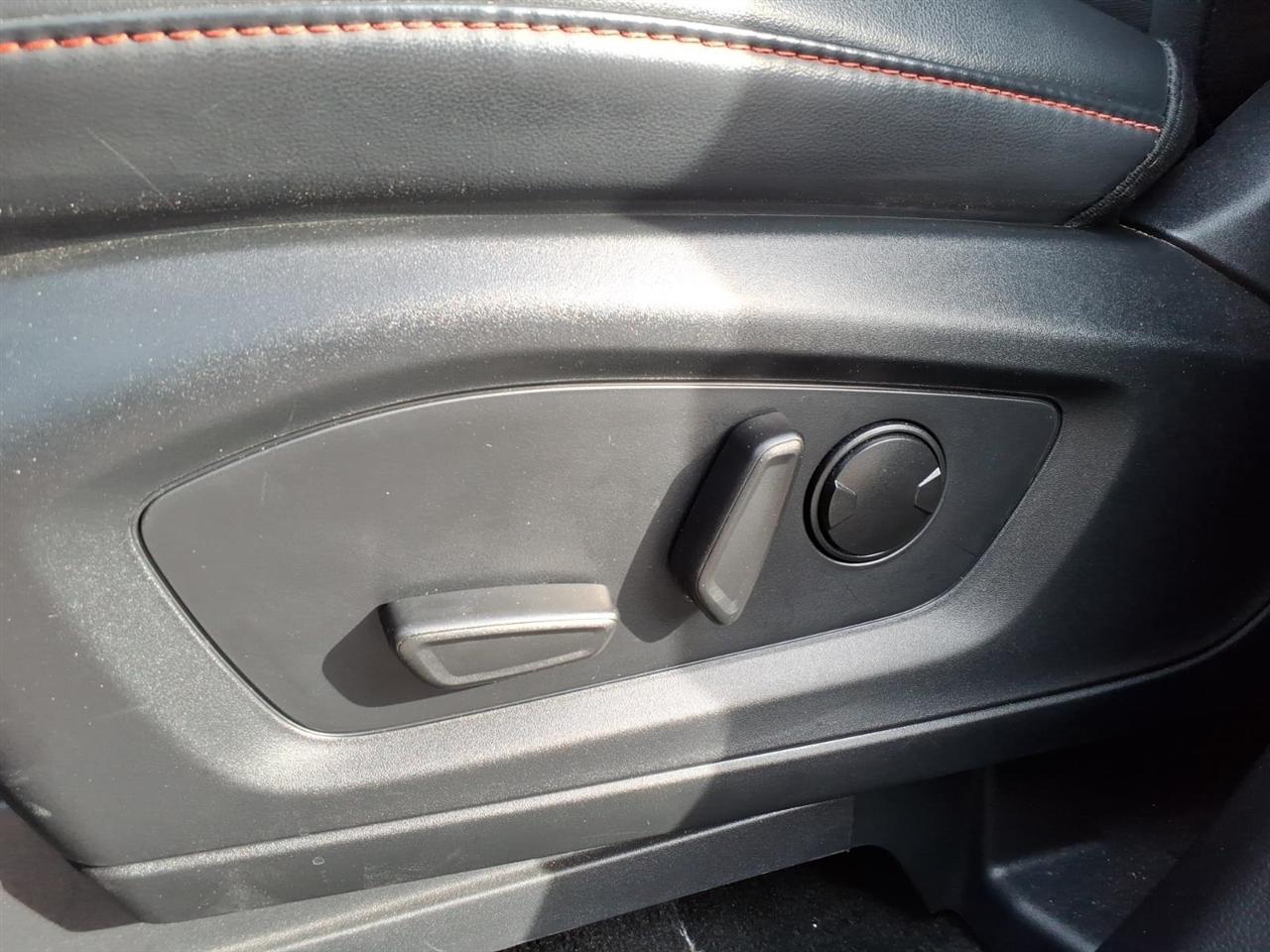 Ford Explorer  2025