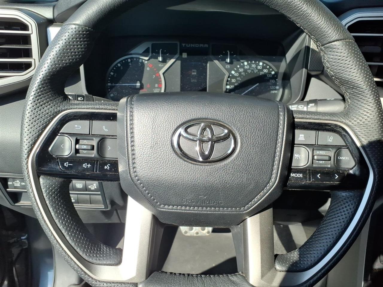 Toyota Tundra  2023