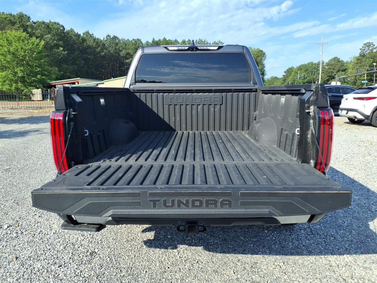 Toyota Tundra  2023