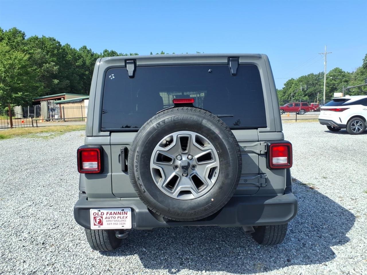 Jeep Wrangler  2022