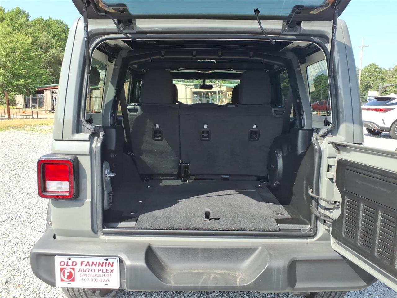 Jeep Wrangler  2022