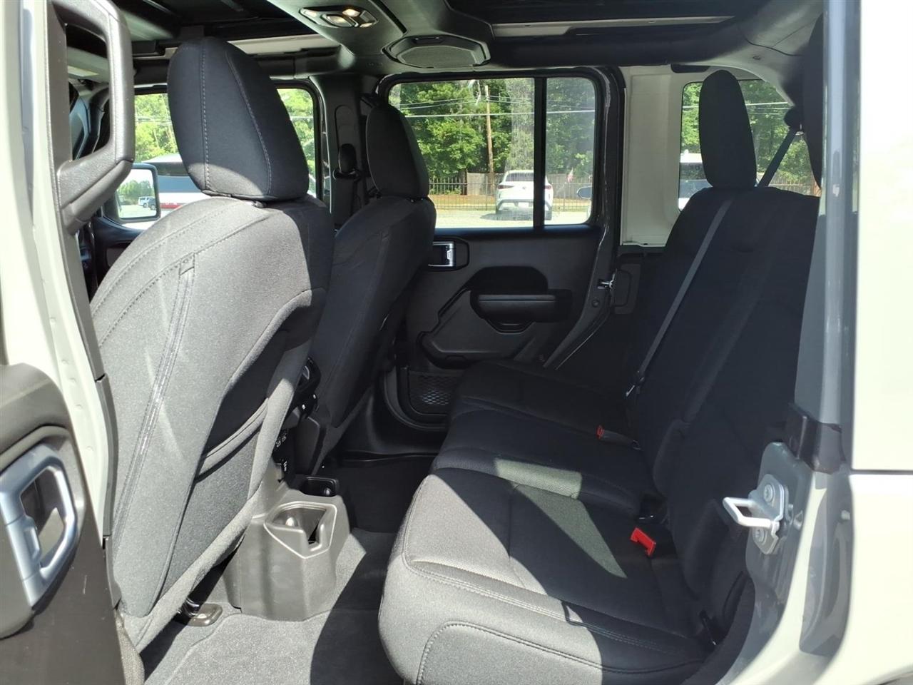 Jeep Wrangler  2022