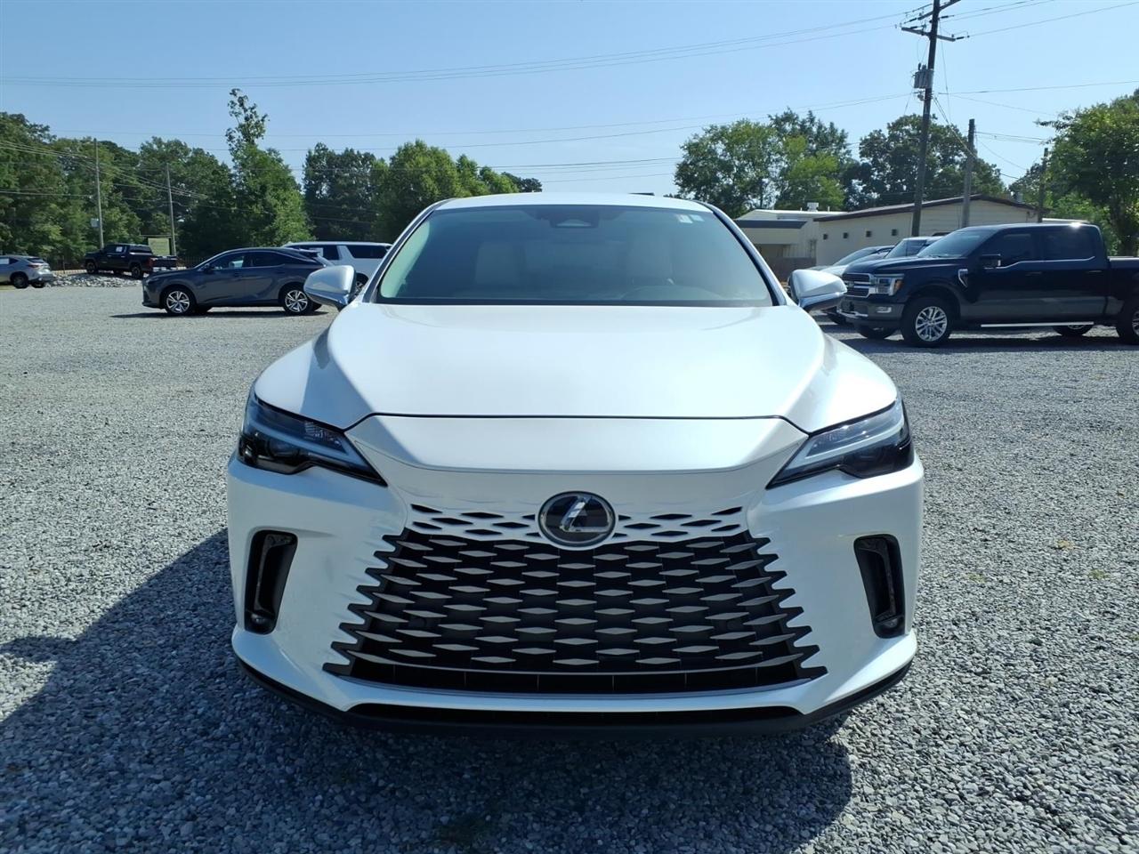 Lexus RX  2024