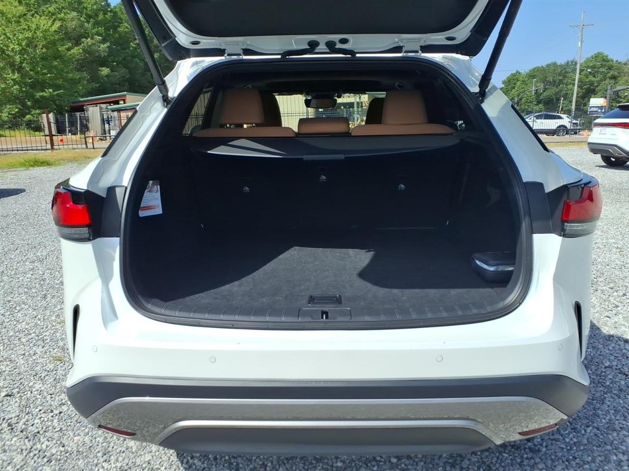 Lexus RX  2024