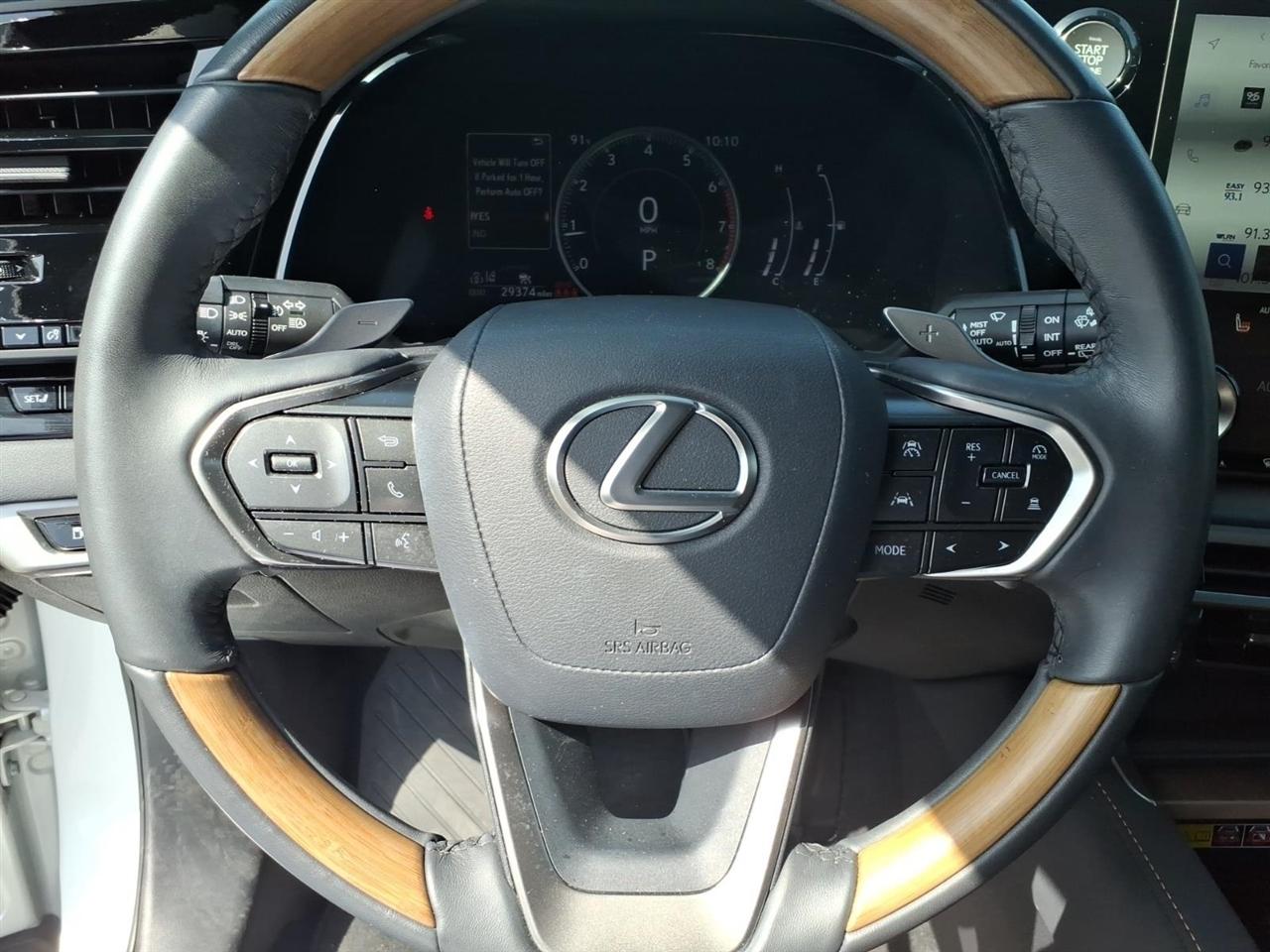 Lexus RX  2024