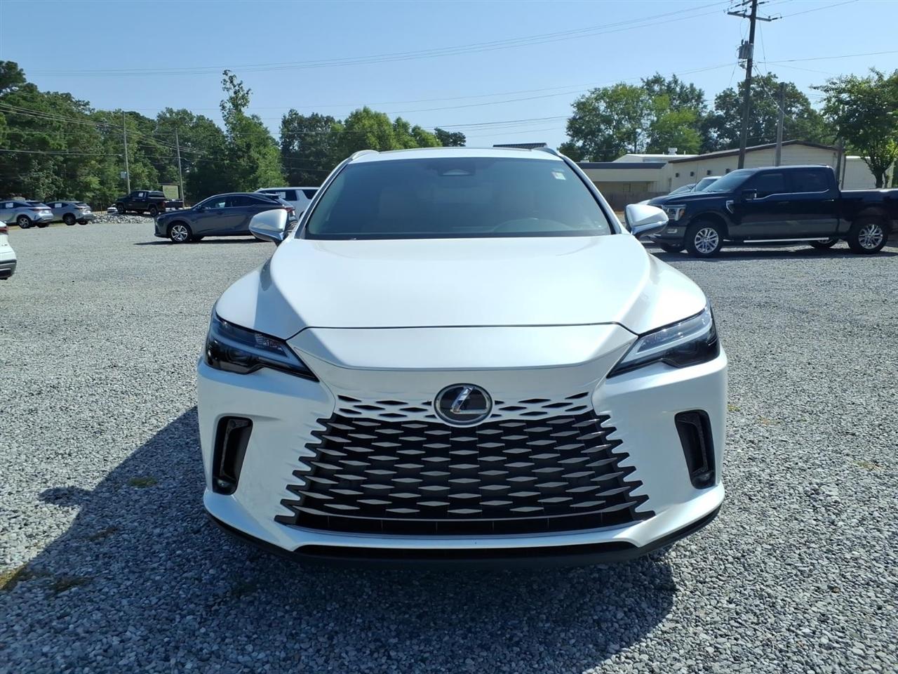Lexus RX  2024
