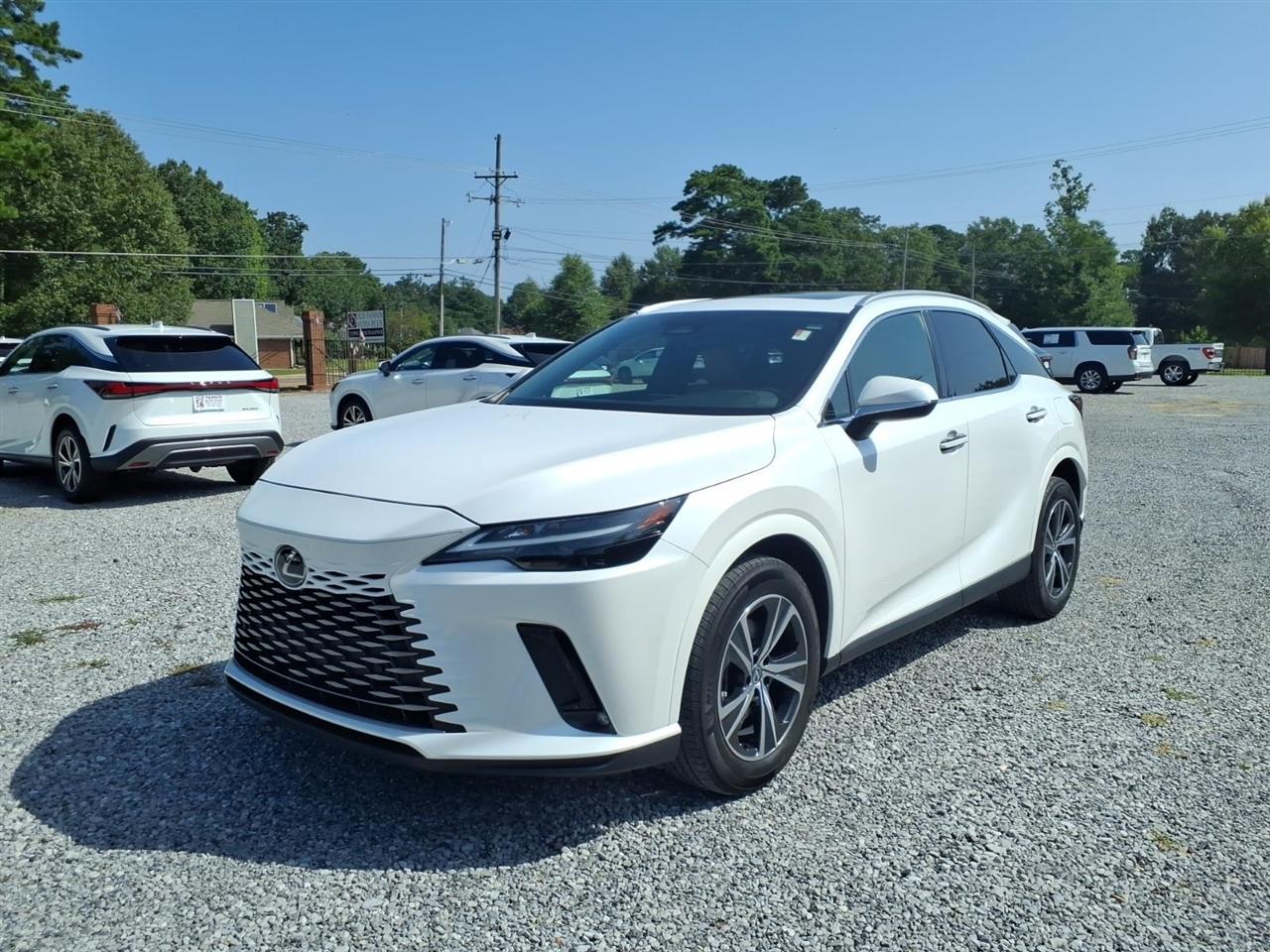 Lexus RX  2024