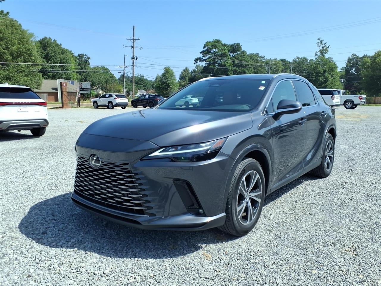 Lexus RX  2024