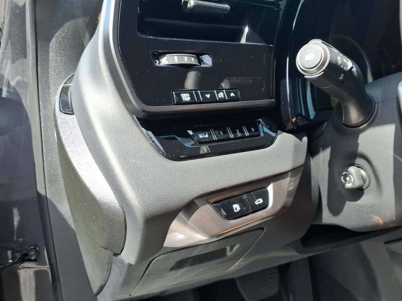 Lexus RX  2024