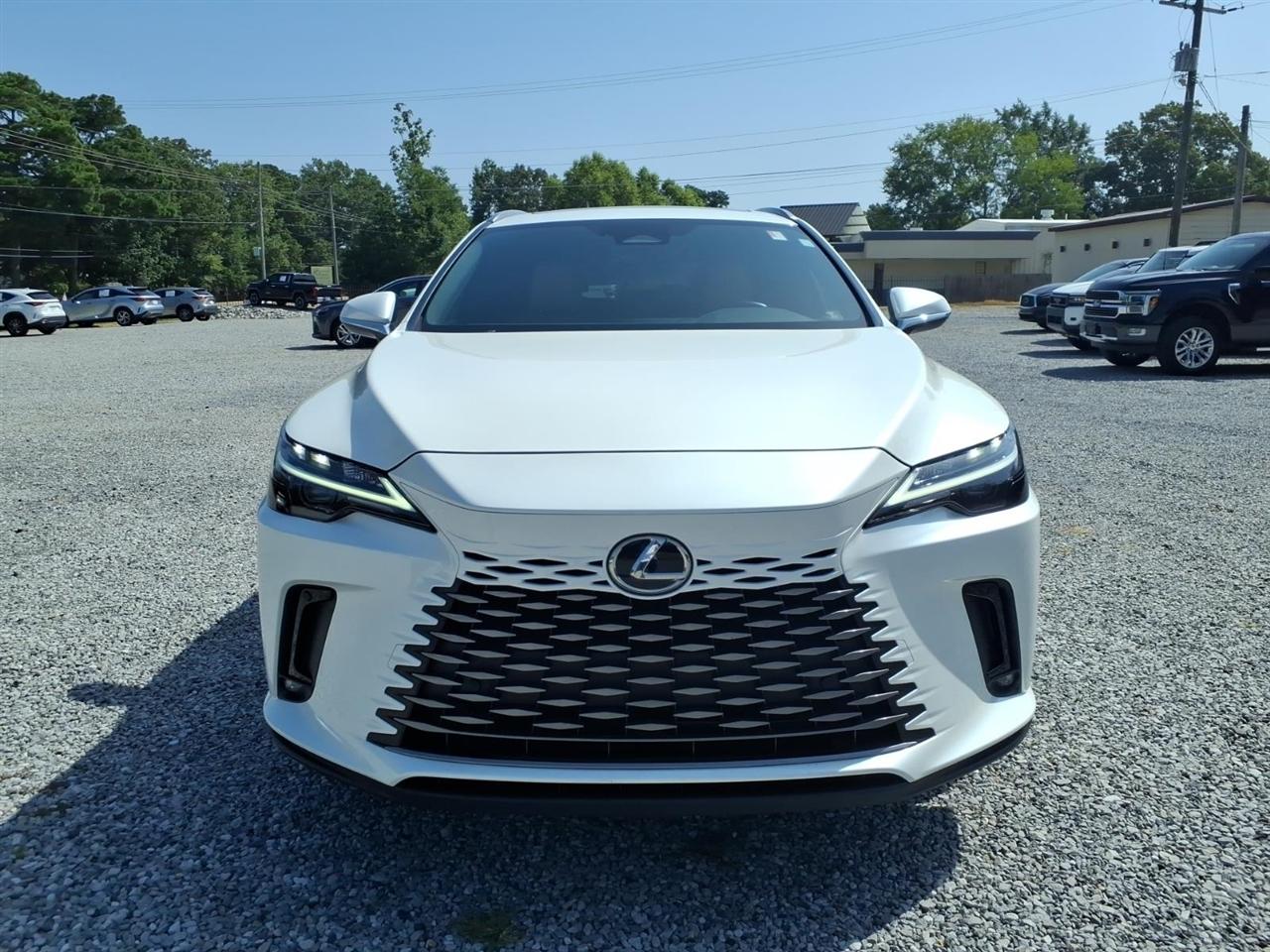 Lexus RX  2024