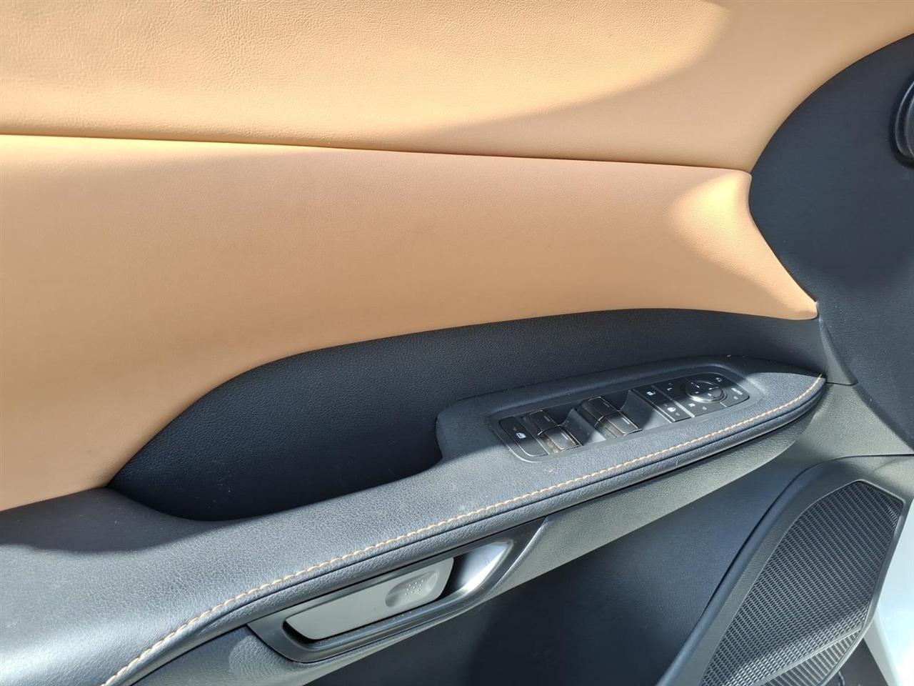 Lexus RX  2024