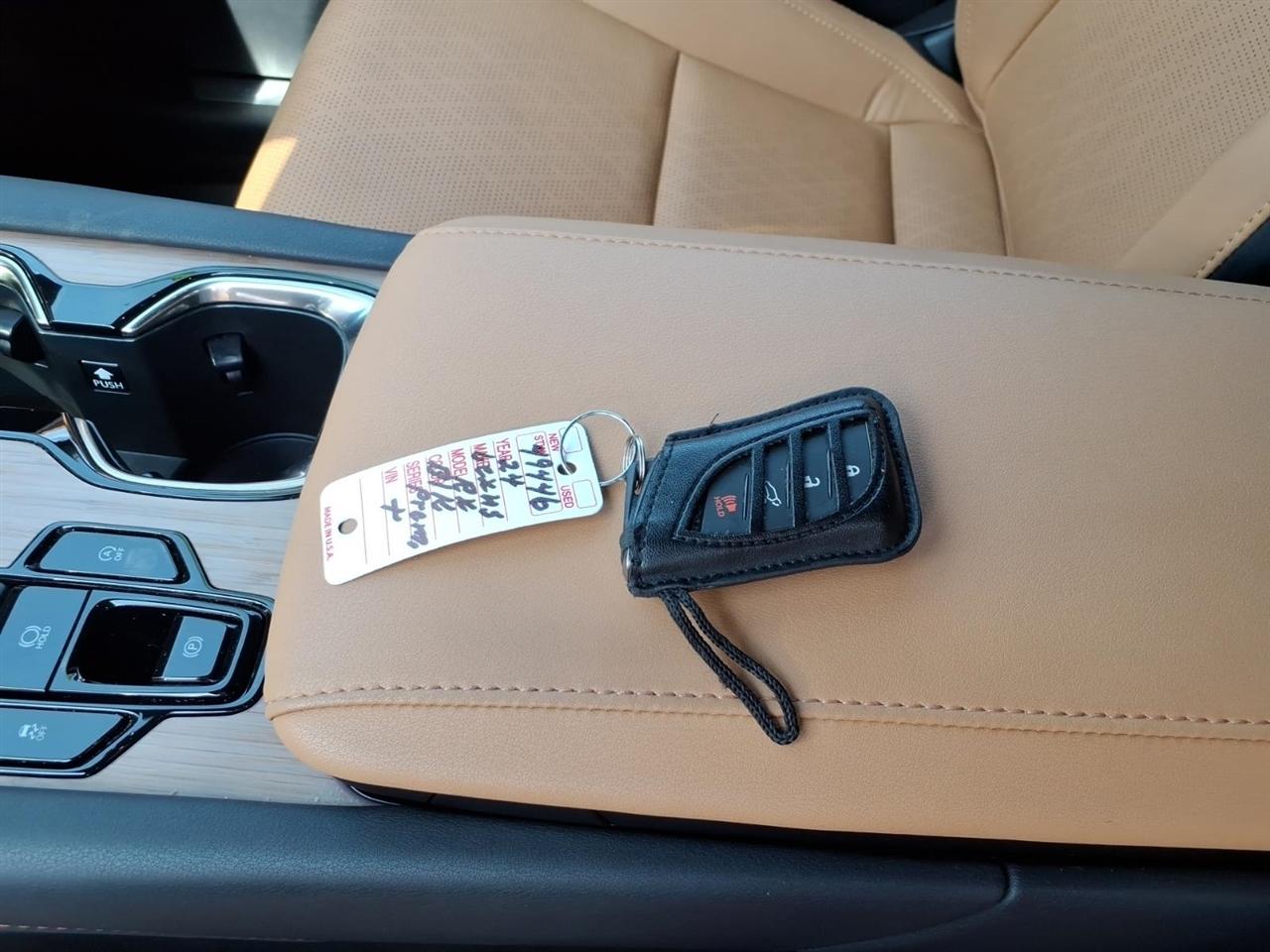 Lexus RX  2024