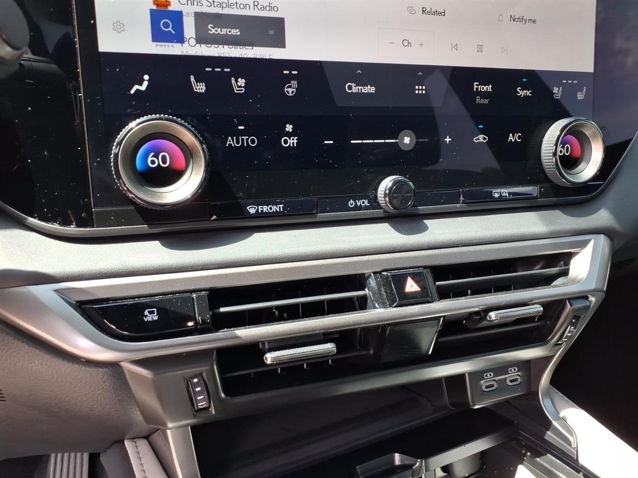 Lexus RX  2025
