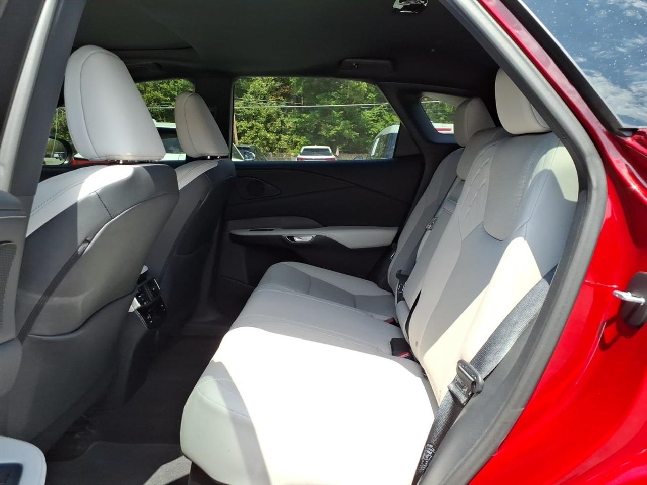 Lexus RX  2025