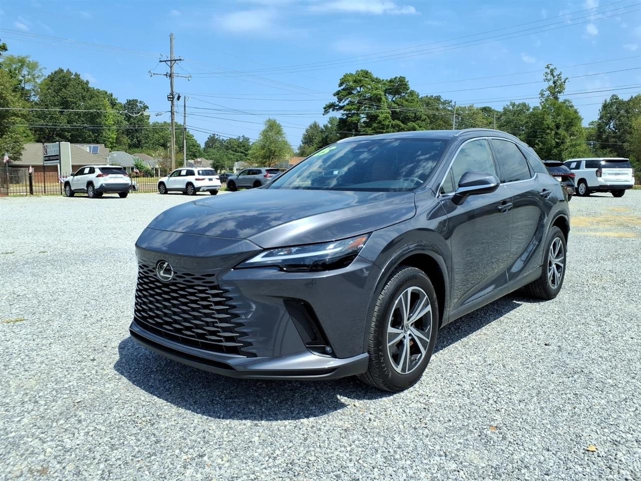 Lexus RX  2025