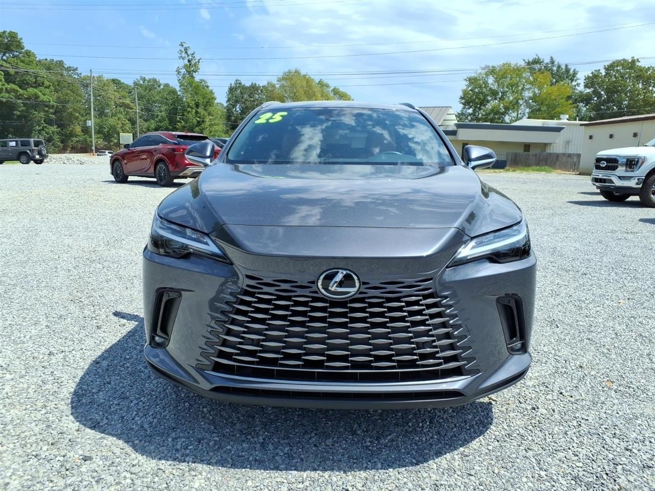 Lexus RX  2025