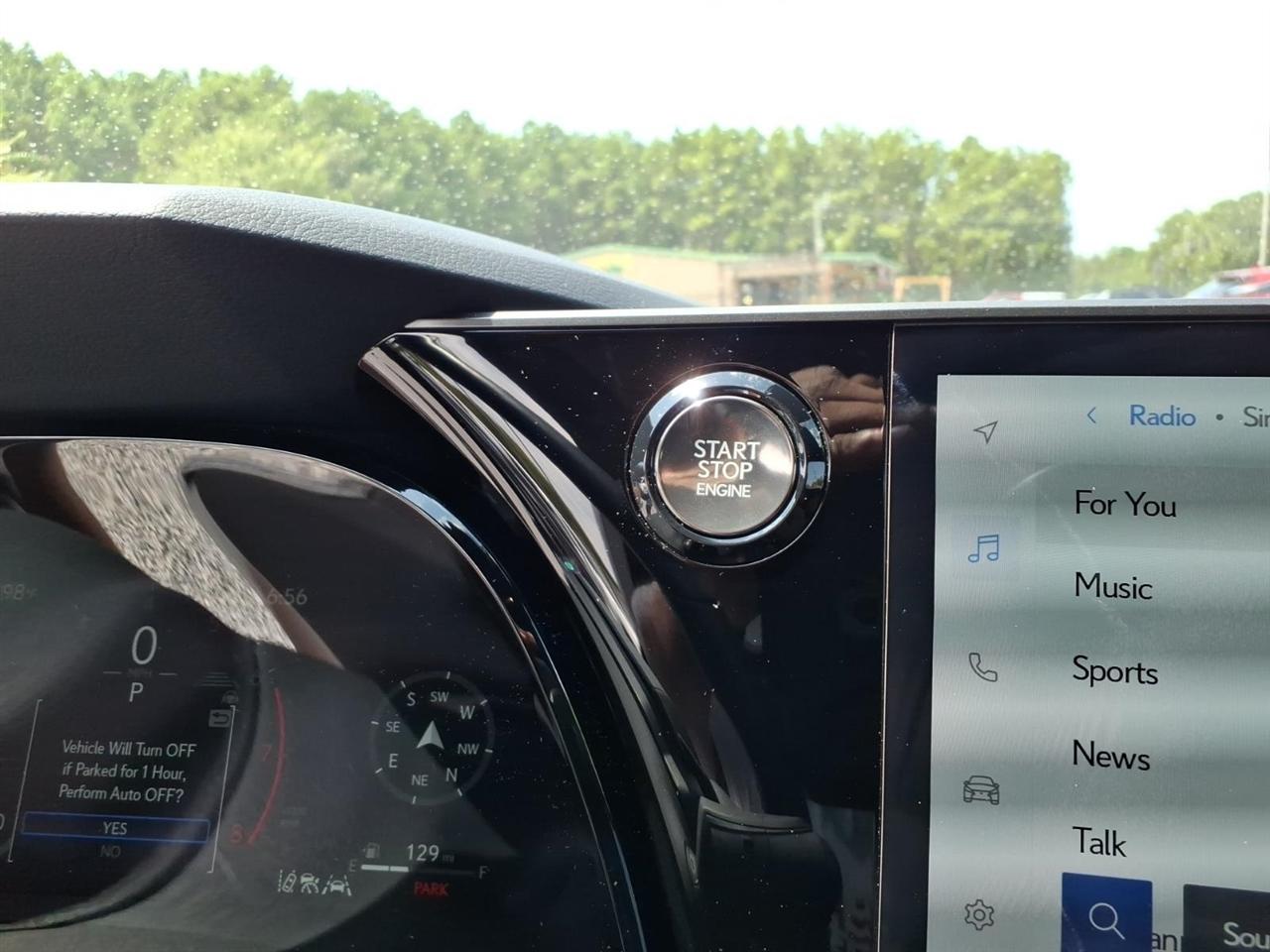 Lexus RX  2025