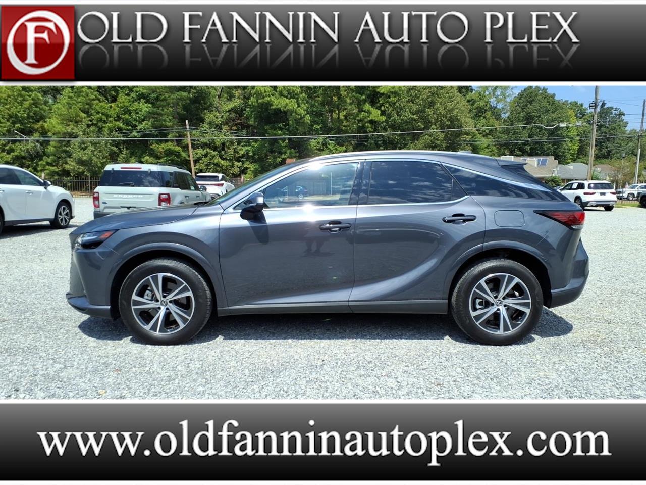 Lexus RX  2025
