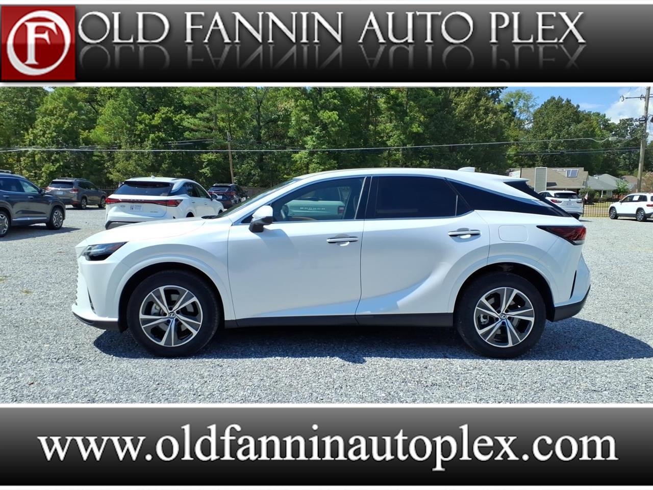 Lexus RX  2025