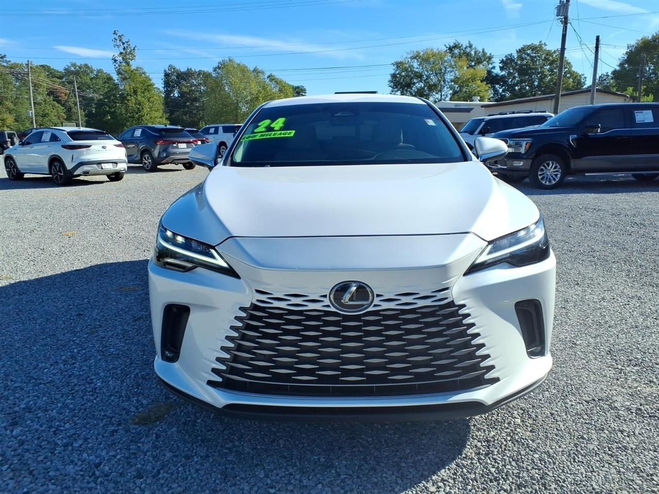 Lexus RX  2024
