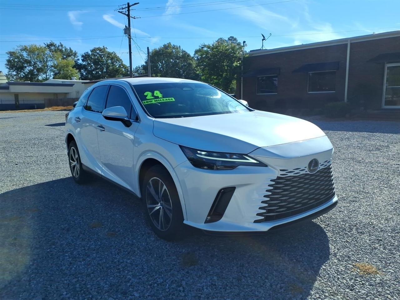Lexus RX  2024