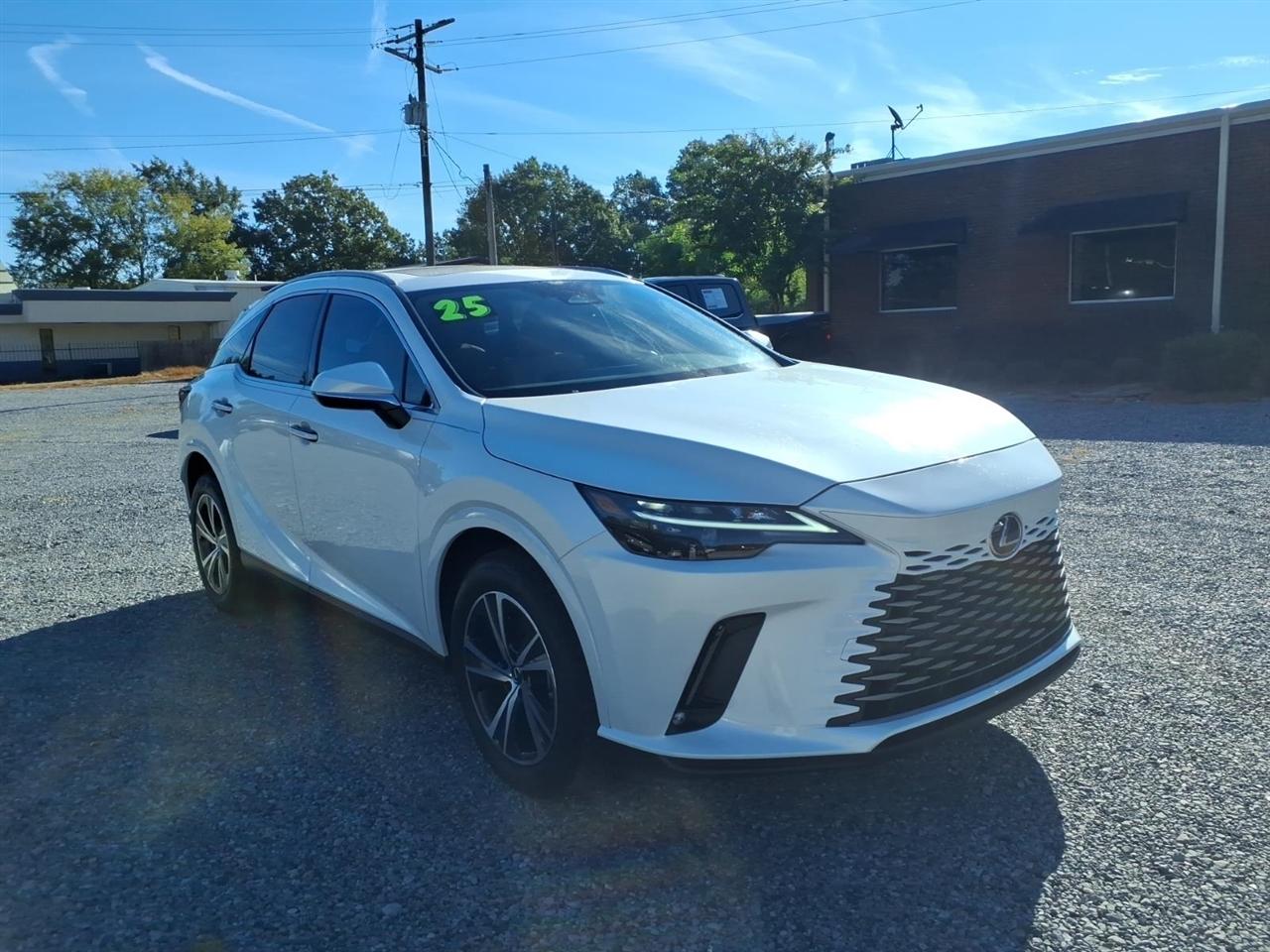 Lexus RX  2025
