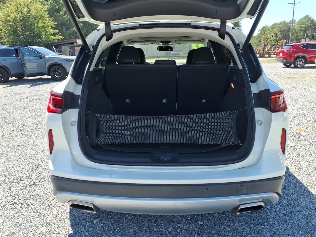 Infiniti QX50  2022