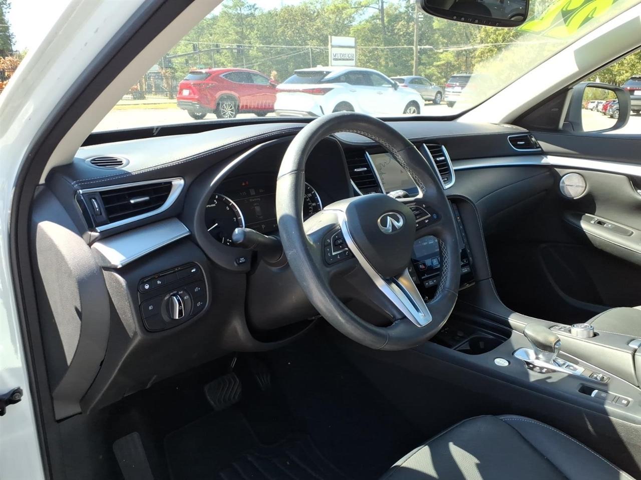 Infiniti QX50  2022