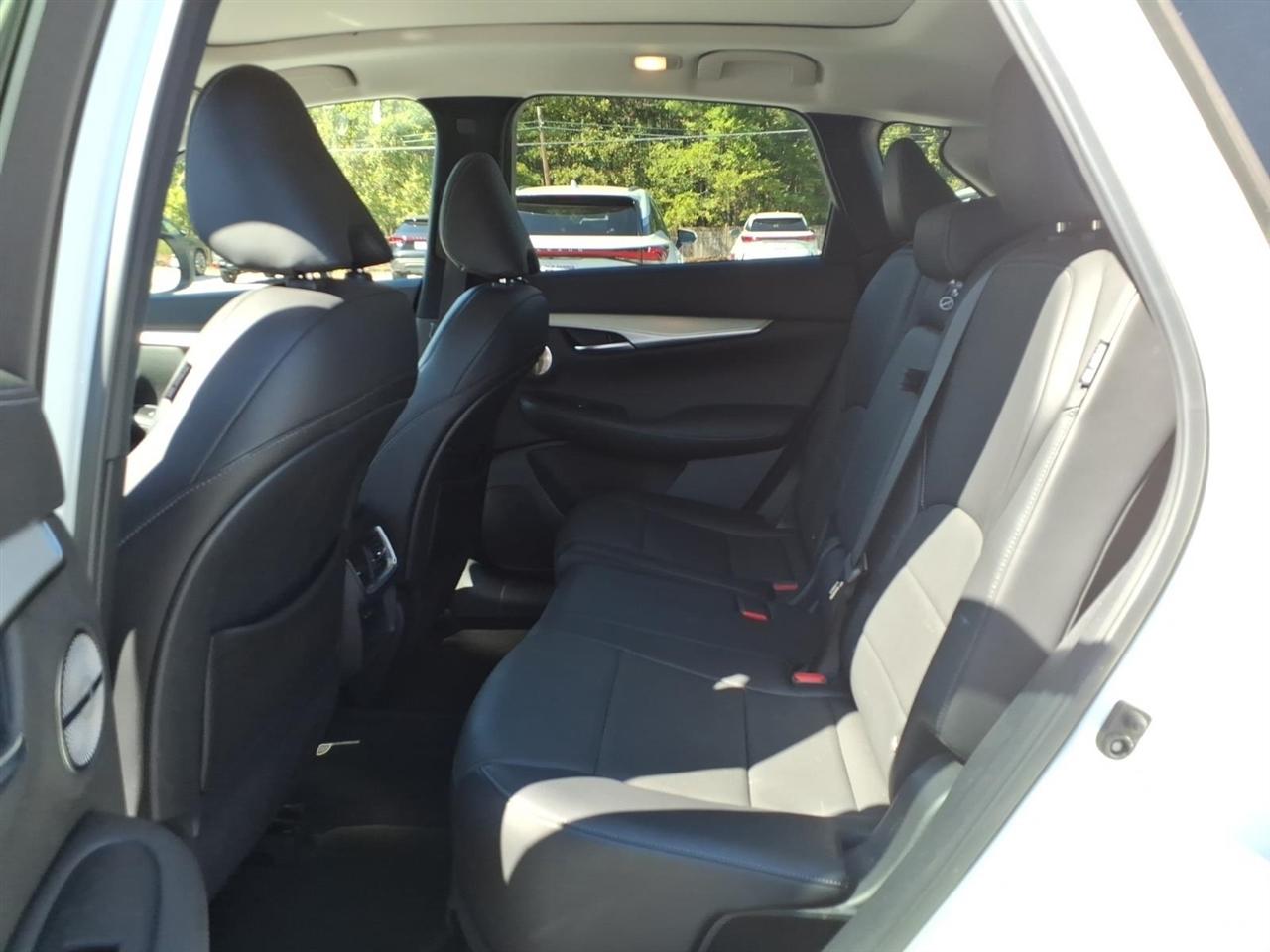 Infiniti QX50  2022