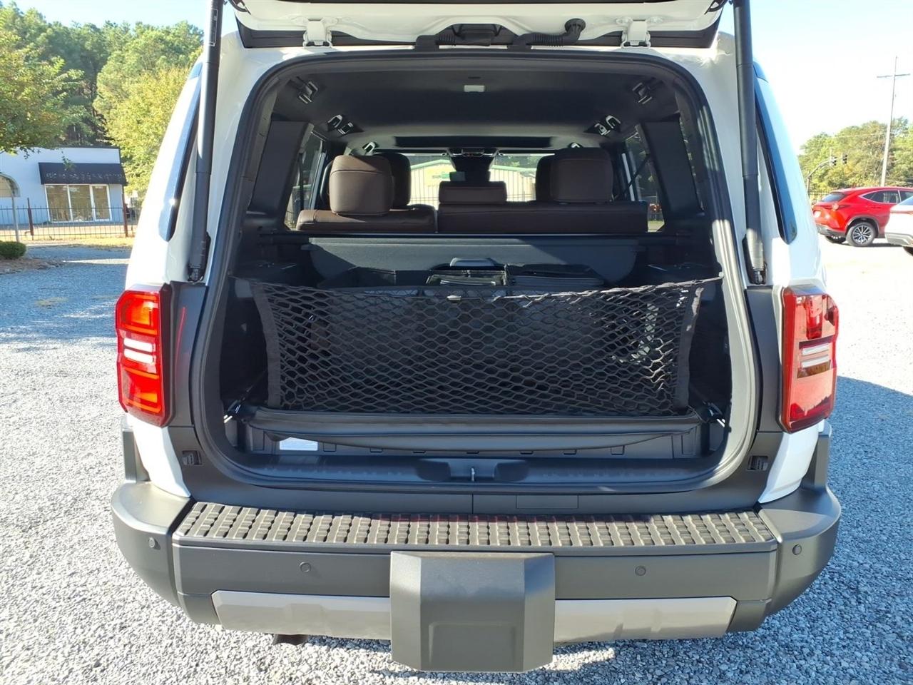 Toyota Land Cruiser  2027