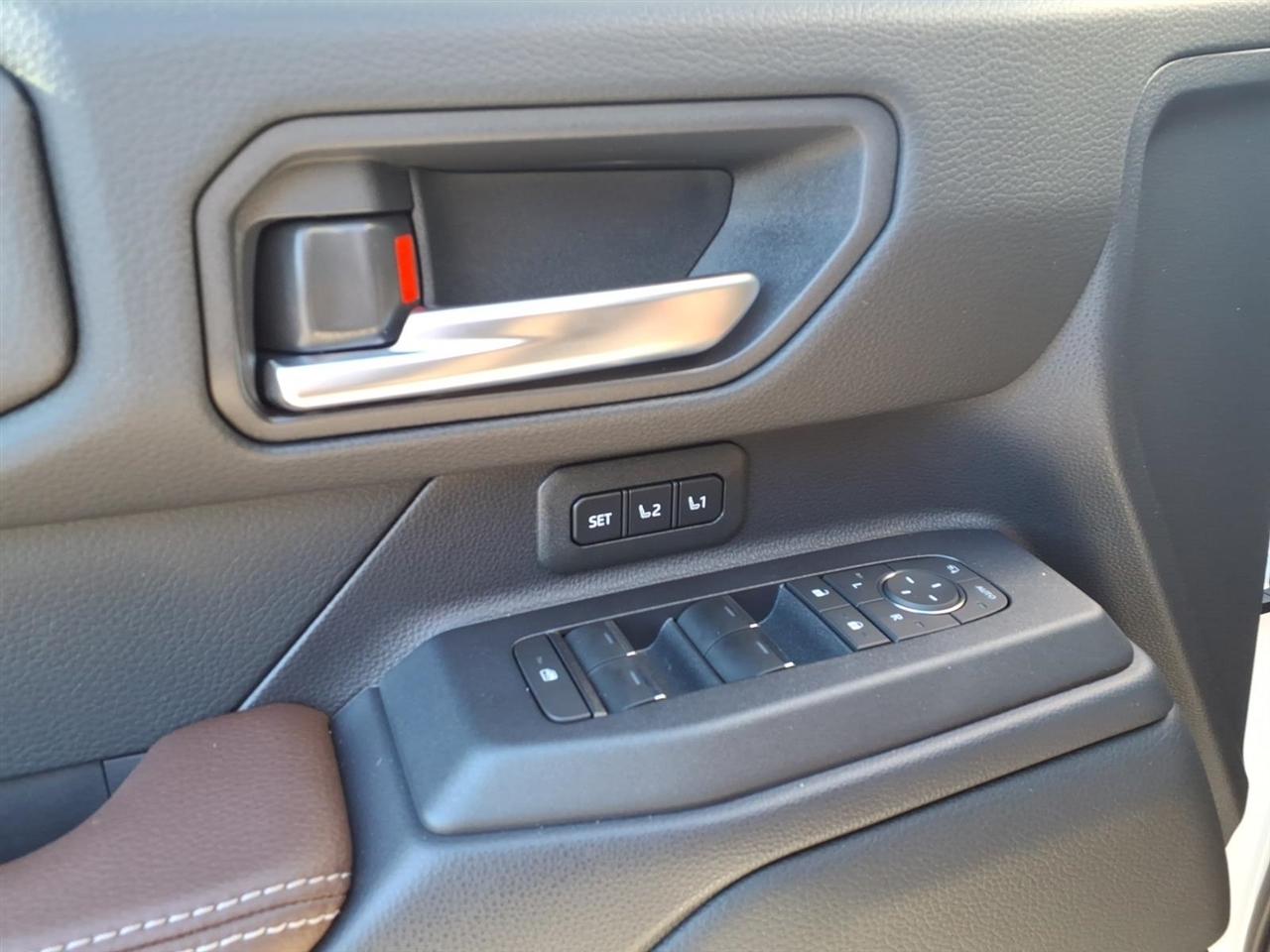 Toyota Land Cruiser  2027
