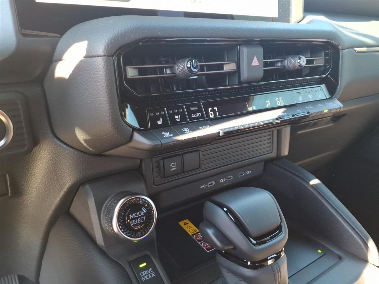 Toyota Land Cruiser  2027