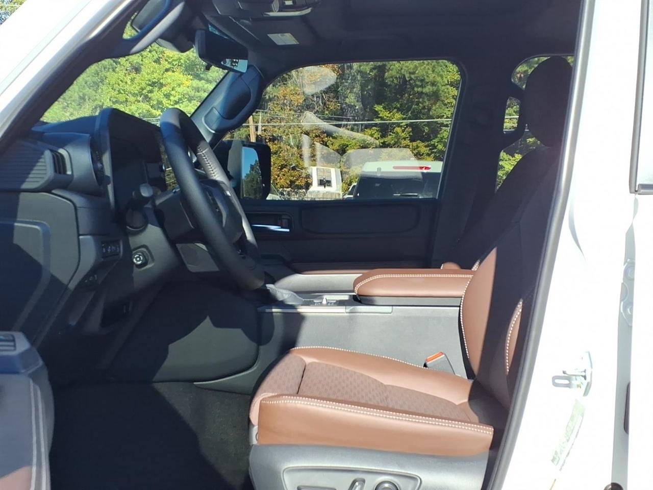Toyota Land Cruiser  2027