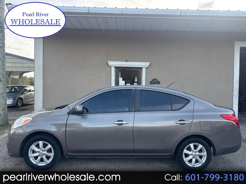 2012 Nissan Versa SL