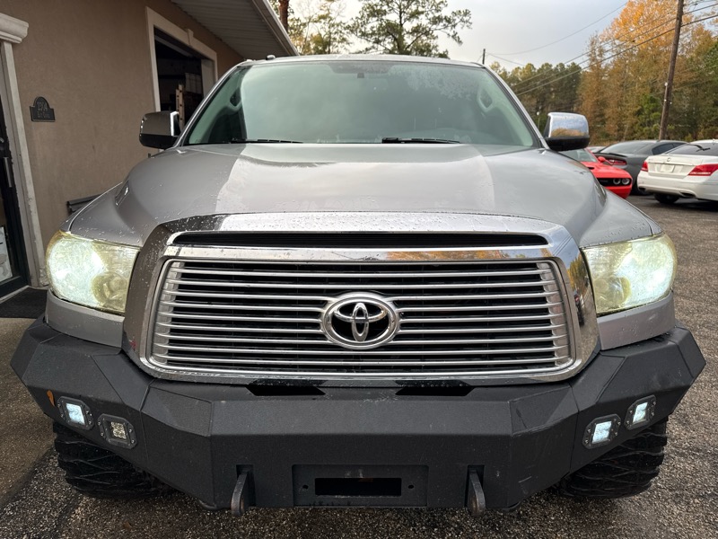 Toyota Tundra Limited 5.7L FFV Double Cab 4WD 2010